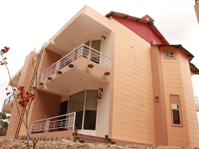 Amravati Resort Solan Exteriér fotografie
