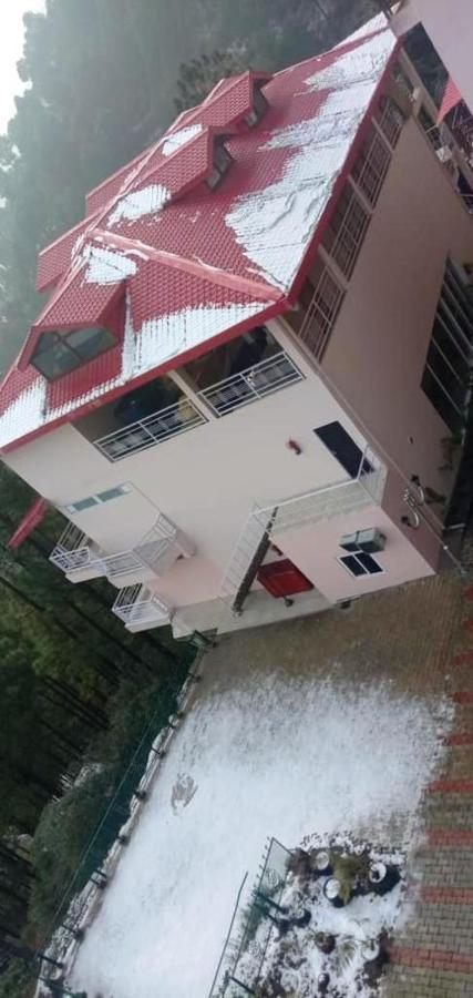 Amravati Resort Solan Exteriér fotografie